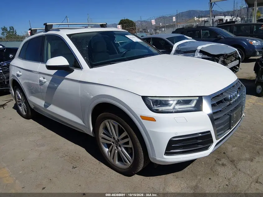 Audi Q5 2.0T Premium/2.0T Tech Premium 2018