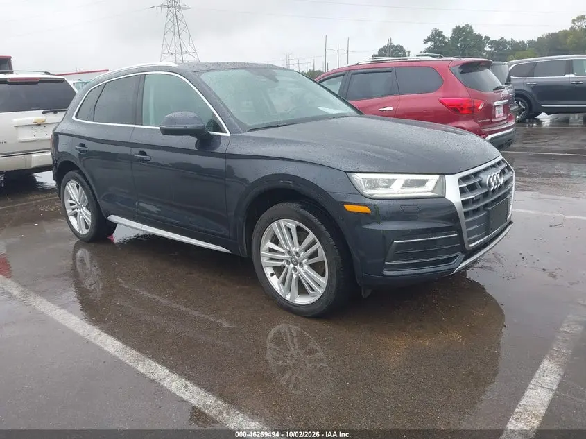 Audi Q5 2.0T Premium/2.0T Tech Premium 2018