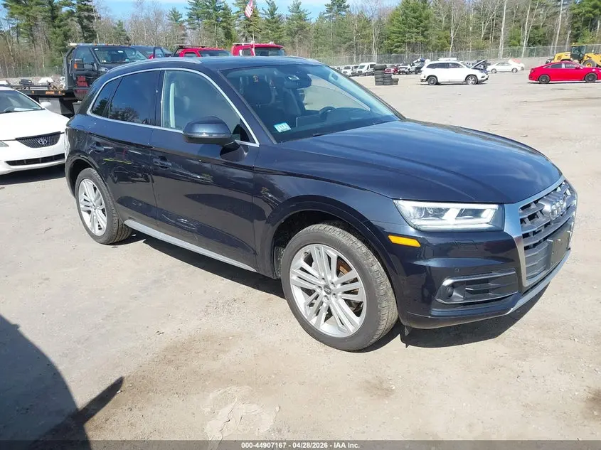 Audi Q5 2.0T Premium/2.0T Tech Premium 2018