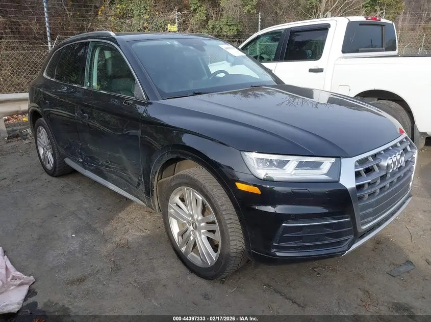 Audi Q5 2.0T Premium/2.0T Tech Premium 2018