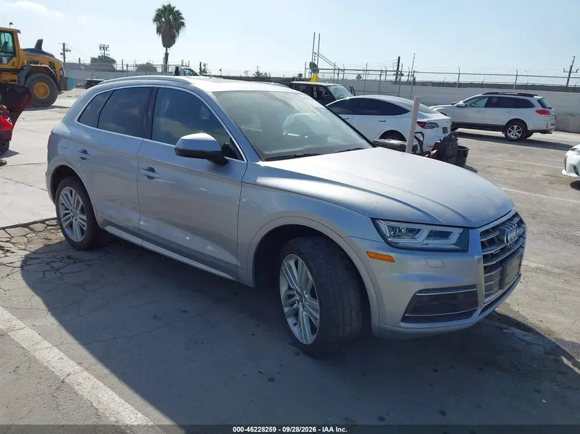 Audi Q5 2.0T Premium/2.0T Tech Premium 2018