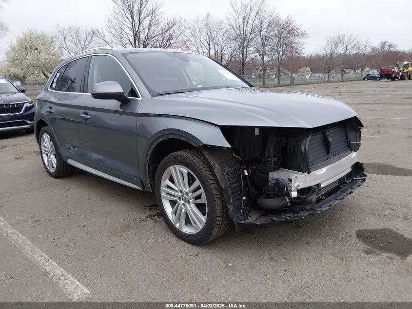 Audi Q5 2.0T Premium/2.0T Tech Premium 2018