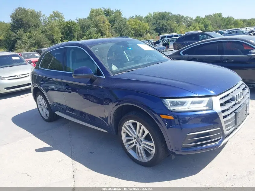 Audi Q5 2.0T Premium/2.0T Tech Premium 2018