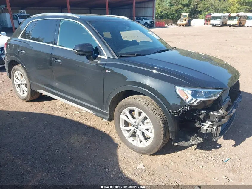 Audi Q3 Premium 45 Tfsi S Line Quattro Tiptronic 2025