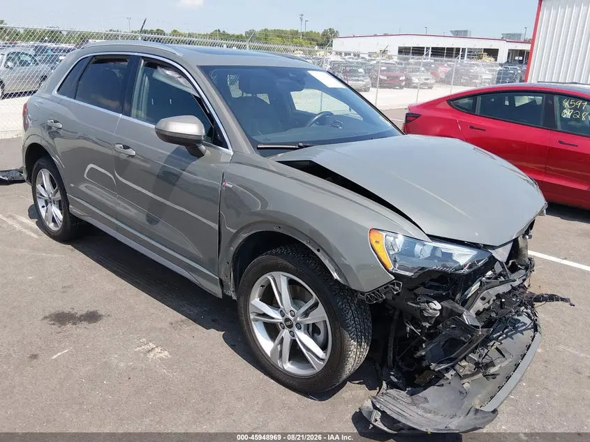 Audi Q3 Premium 45 Tfsi S Line Quattro Tiptronic 2021