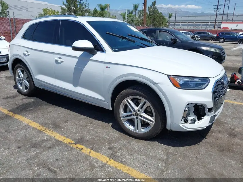 Audi Q5 Premium Plus 55 Tfsi E S Line Quattro S Tronic 2024