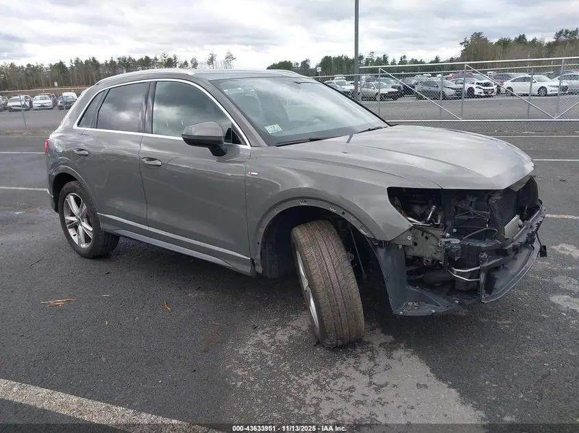 Audi Q3 Premium Plus 45 Tfsi S Line Quattro Tiptronic 2021