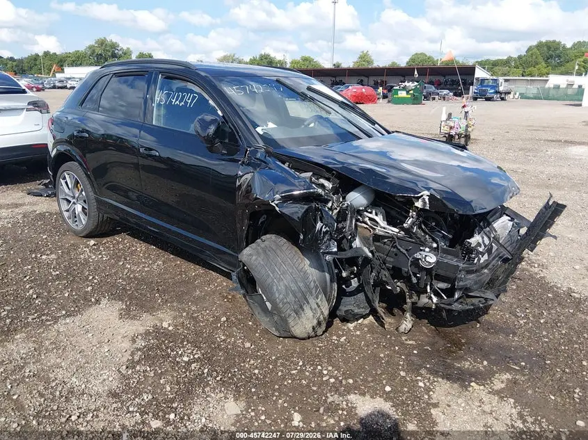 Audi Q3 Premium 45 Tfsi S Line Quattro Tiptronic 2025