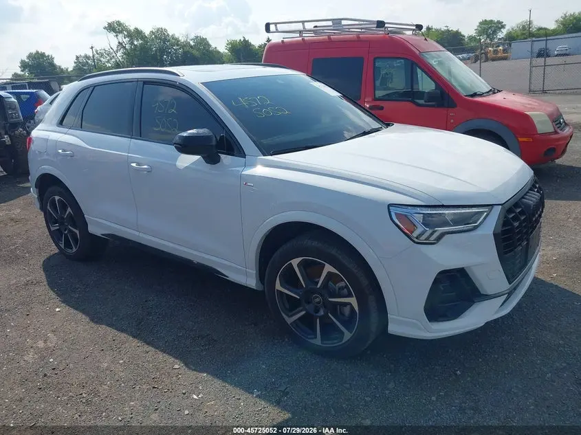 Audi Q3 Premium 45 Tfsi S Line Quattro Tiptronic 2025