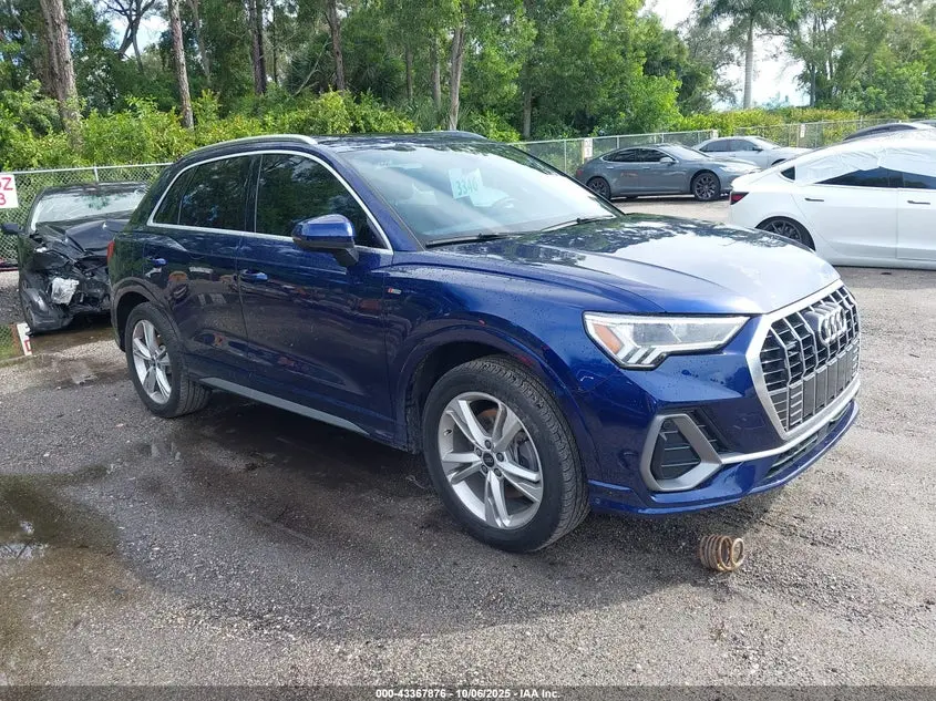Audi Q3 Premium Plus 45 Tfsi S Line Quattro Tiptronic 2023