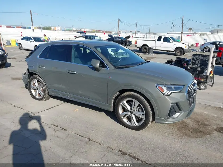 Audi Q3 Premium Plus 45 Tfsi S Line Quattro Tiptronic 2024