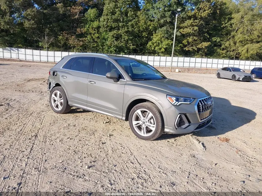 Audi Q3 Premium Plus 45 Tfsi S Line Quattro Tiptronic 2024