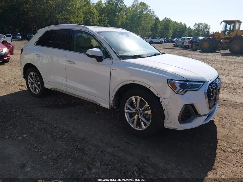 Audi Q3 Premium Plus 45 Tfsi S Line Quattro Tiptronic 2024