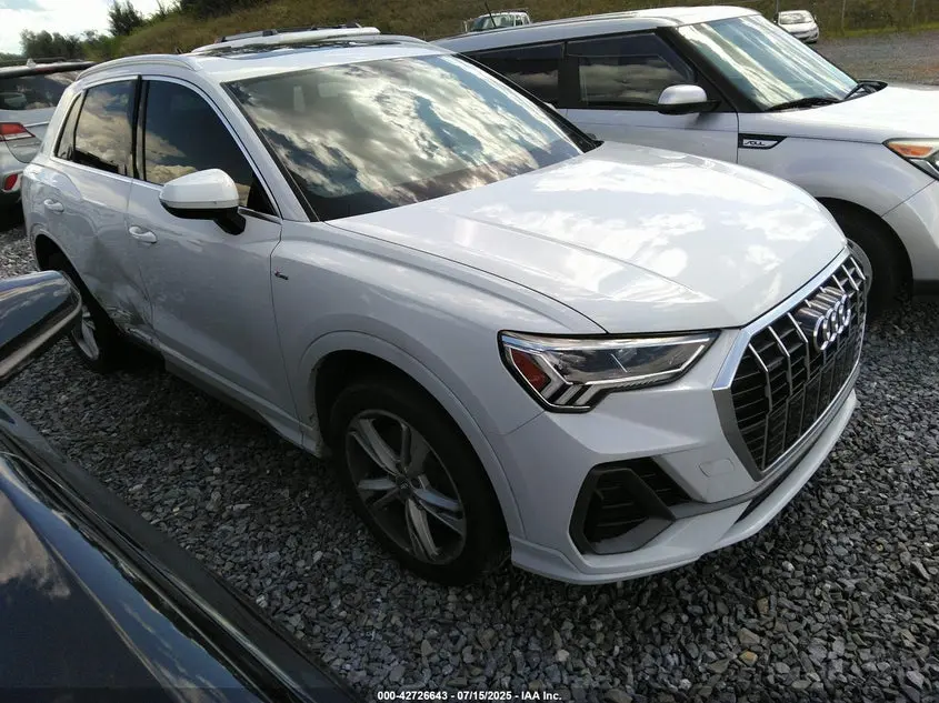 Audi Q3 Premium Plus 45 Tfsi S Line Quattro Tiptronic 2020