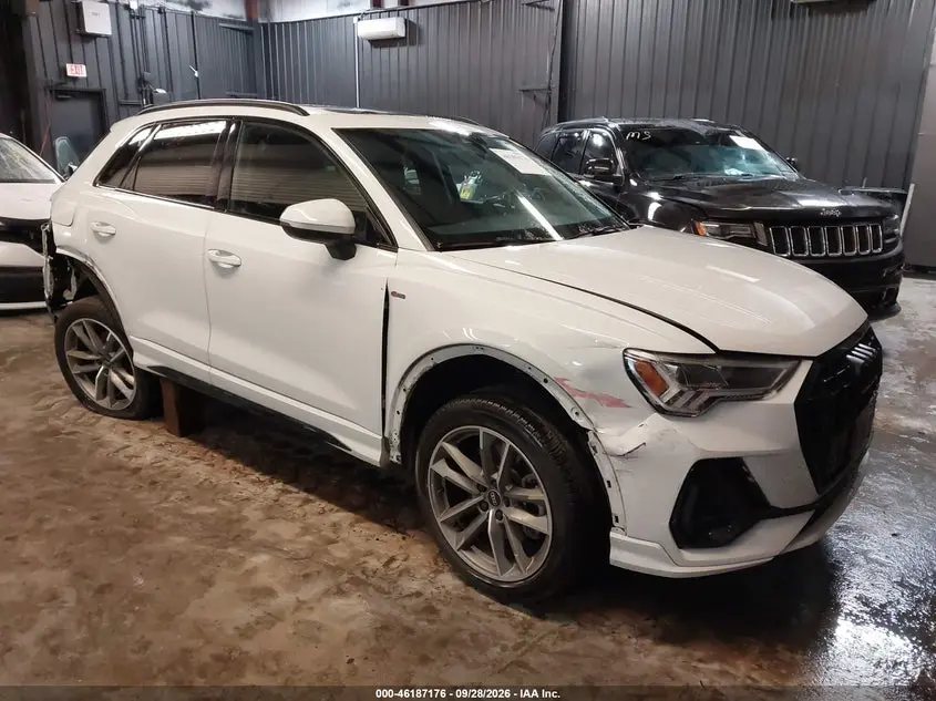 Audi Q3 Premium Plus 45 Tfsi S Line Quattro Tiptronic 2022