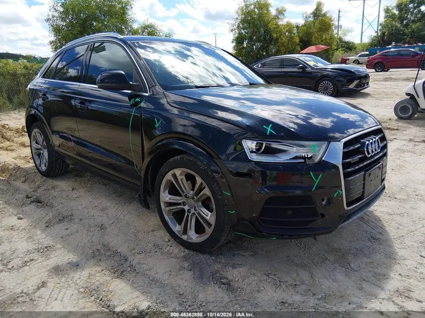 Audi Q3 2.0T Premium Plus 2016