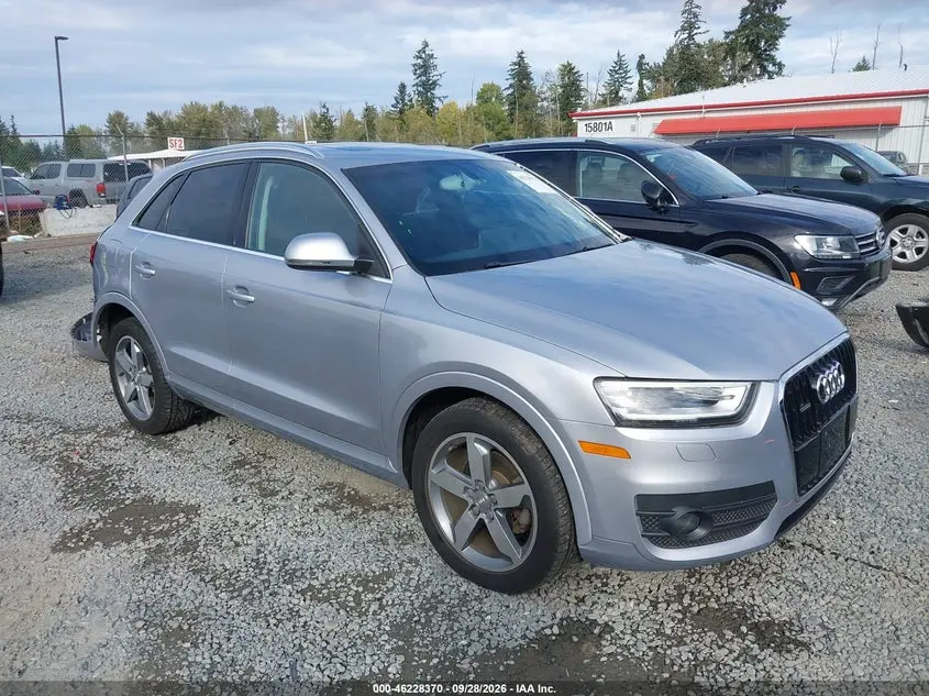 Audi Q3 2.0T Premium Plus 2015