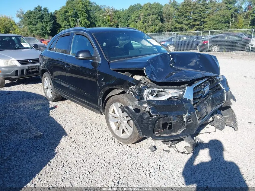 Audi Q3 2.0T Premium Plus 2016