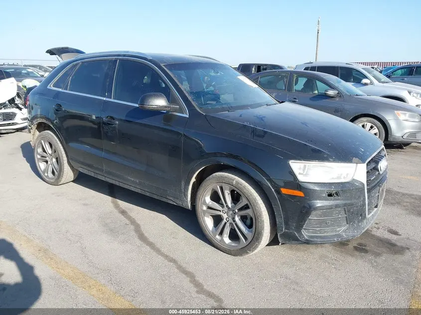 Audi Q3 2.0T Premium Plus 2016