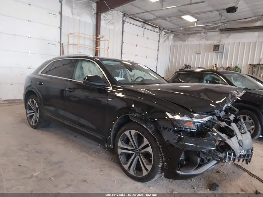 Audi Q8 Premium Plus 55 Tfsi Quattro Tiptronic 2022