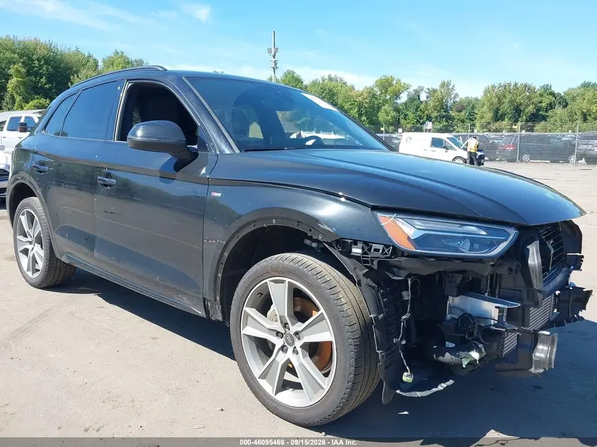 Audi Q5 Premium 45 Tfsi S Line Quattro 2025