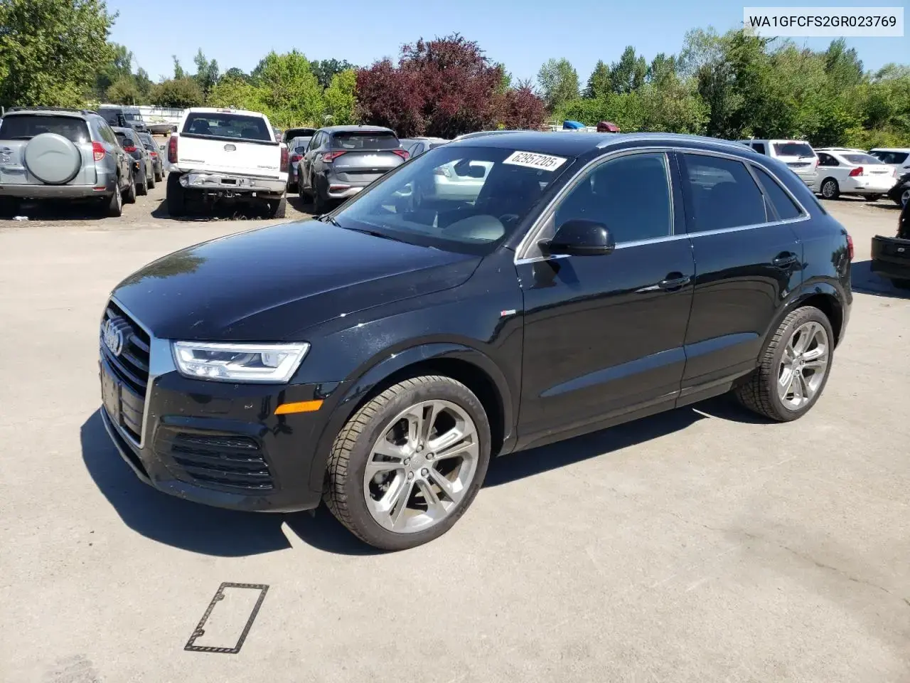 Audi Q3 2.0T Premium Plus 2016