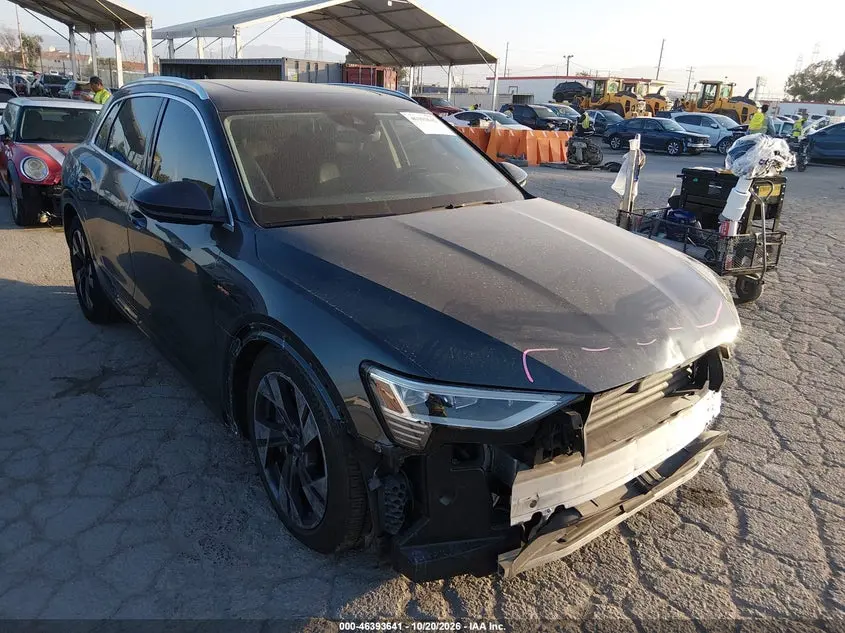 Audi E-Tron Premium Plus Quattro 2021