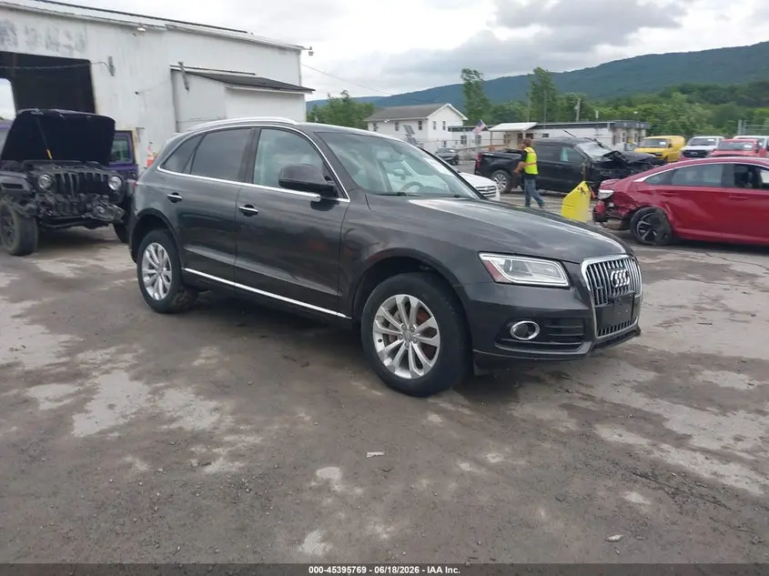 Audi Q5 2.0T Premium 2015