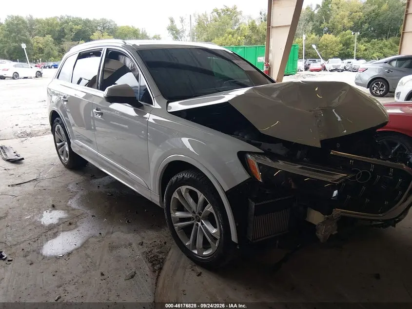 Audi Q7 Premium Plus 55 Tfsi Quattro Tiptronic 2025