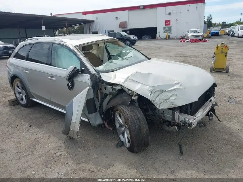 Audi Allroad 2.0T Premium 2015