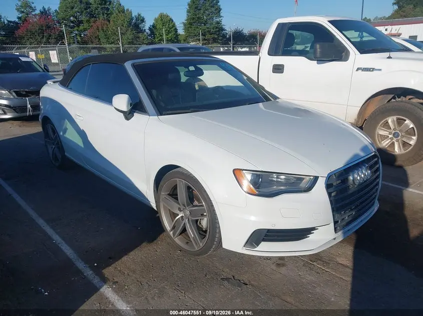 Audi A3 2.0T Premium 2015