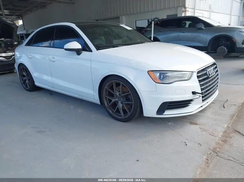 Audi A3 1.8T Premium 2016