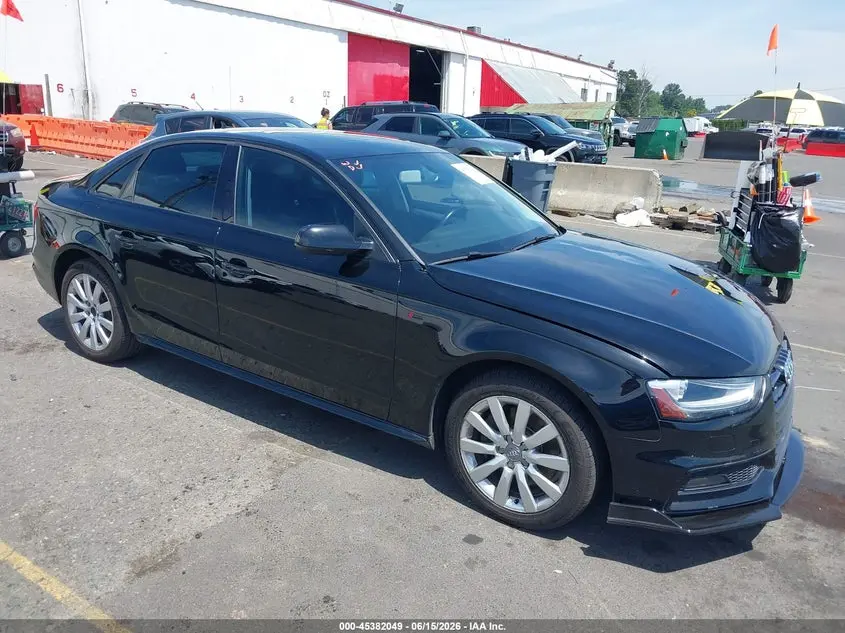 Audi A4 2.0T Premium 2015