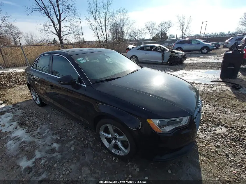 Audi A3 2.0T Premium 2015