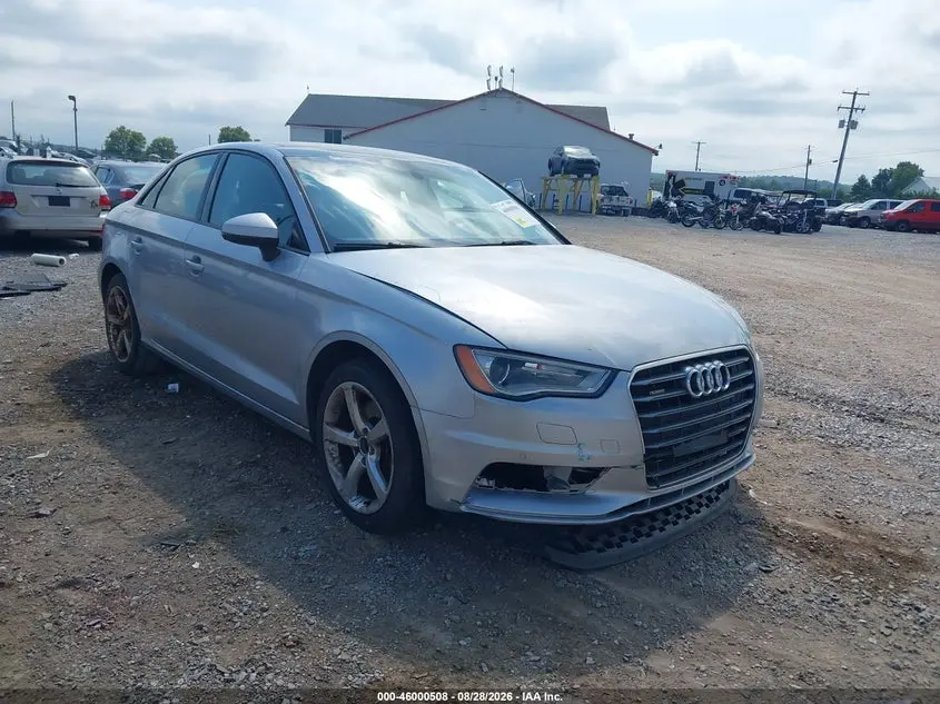 Audi A3 2.0T Premium 2015