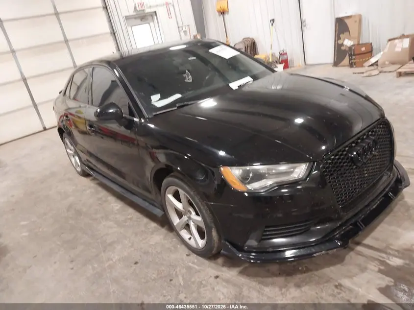 Audi A3 2.0T Premium 2015