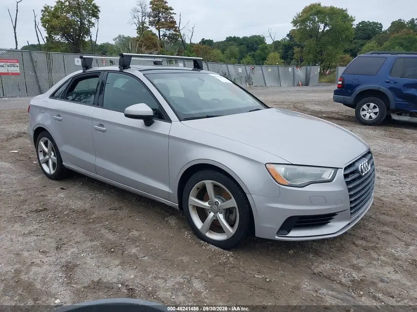 Audi A3 2.0T Premium 2015