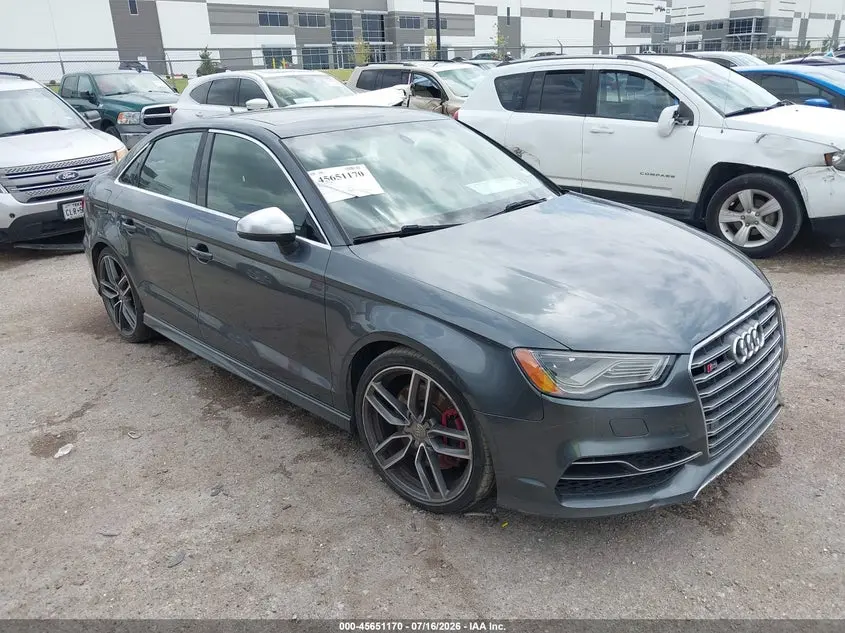 Audi S3 2.0T Premium Plus 2015