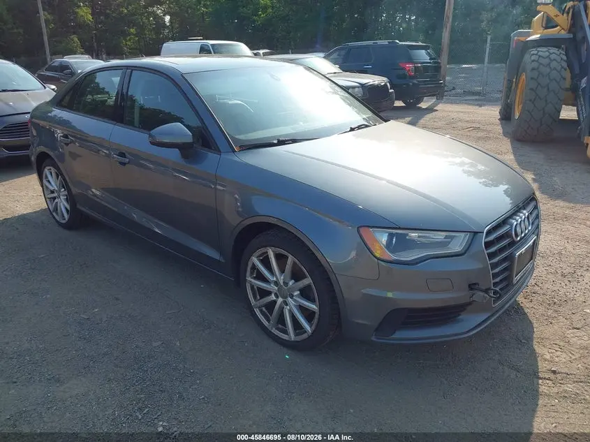 Audi A3 2.0T Premium 2015