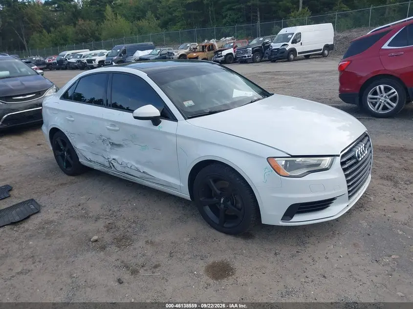 Audi A3 2.0T Premium 2015