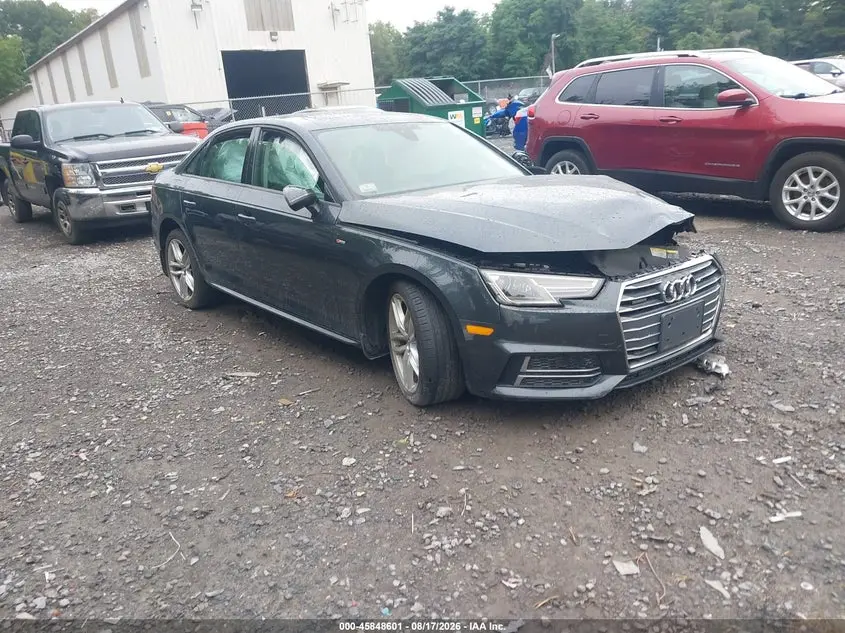Audi A4 Season Of Audi Premium 2017