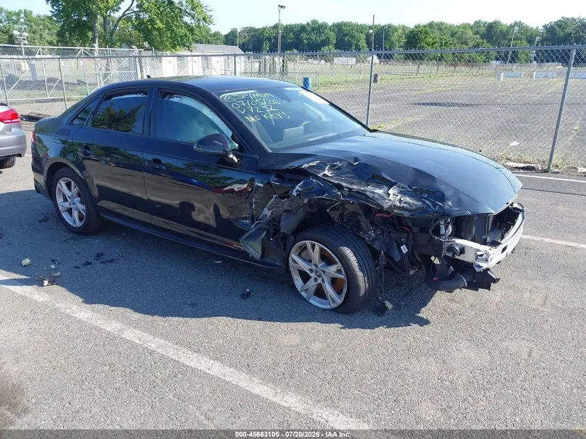 Audi A4 2.0T Premium/2.0T Tech Premium 2018