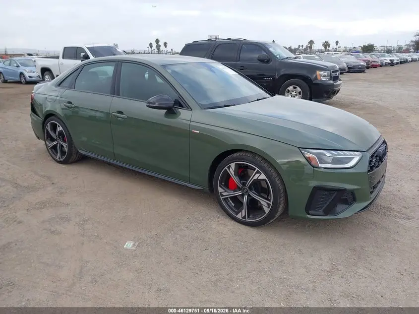 Audi A4 Premium Plus 45 Tfsi S Line Quattro S Tronic 2025