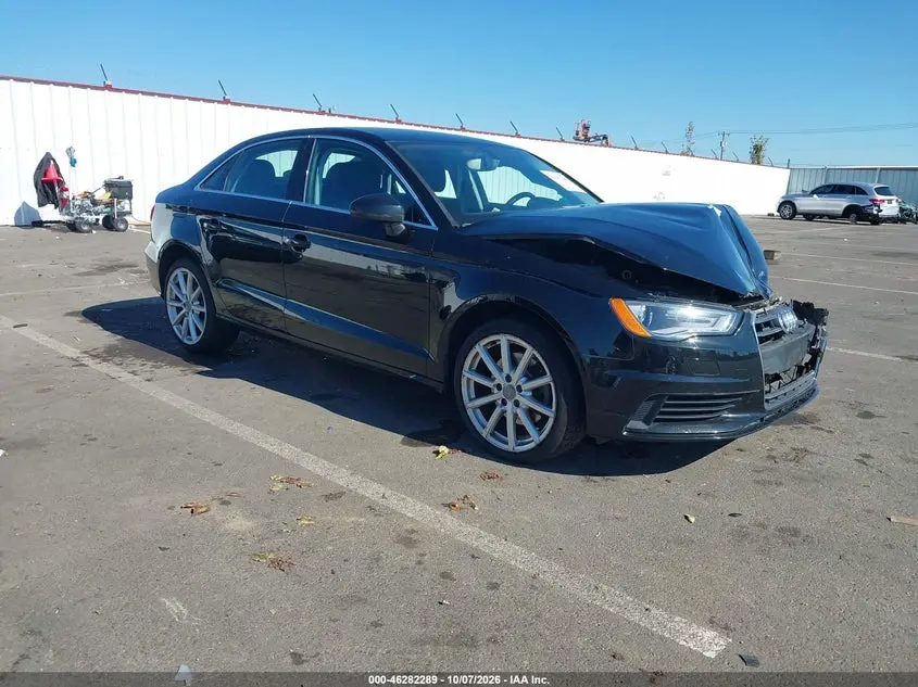 Audi A3 2.0T Premium 2015