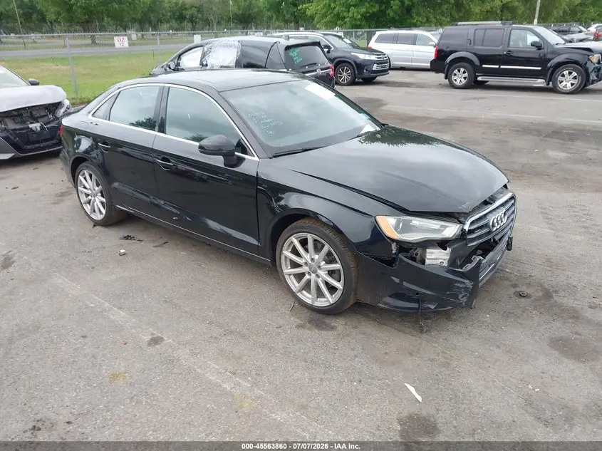 Audi A3 2.0T Premium 2015