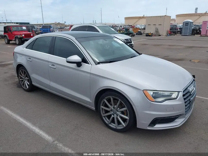Audi A3 2.0T Premium 2015