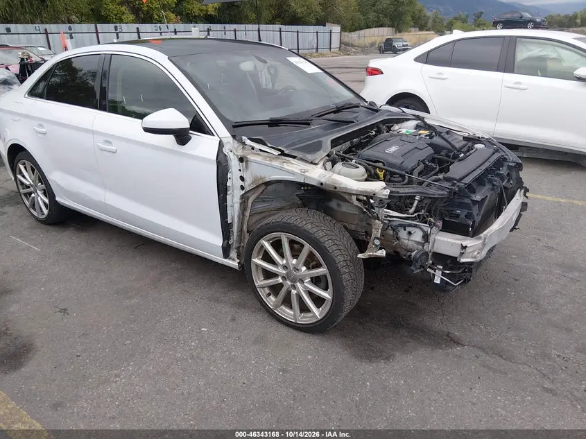 Audi A3 2.0T Premium 2015