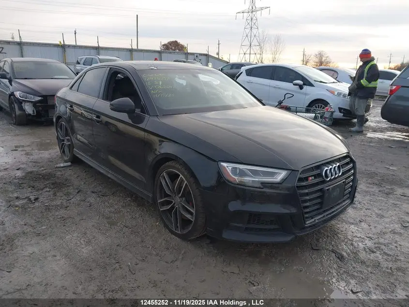 Audi S3 2.0T Technik 2018