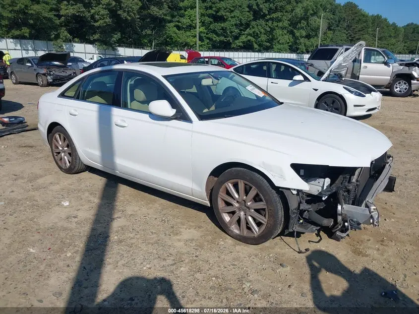 Audi A6 2.0T Premium 2015