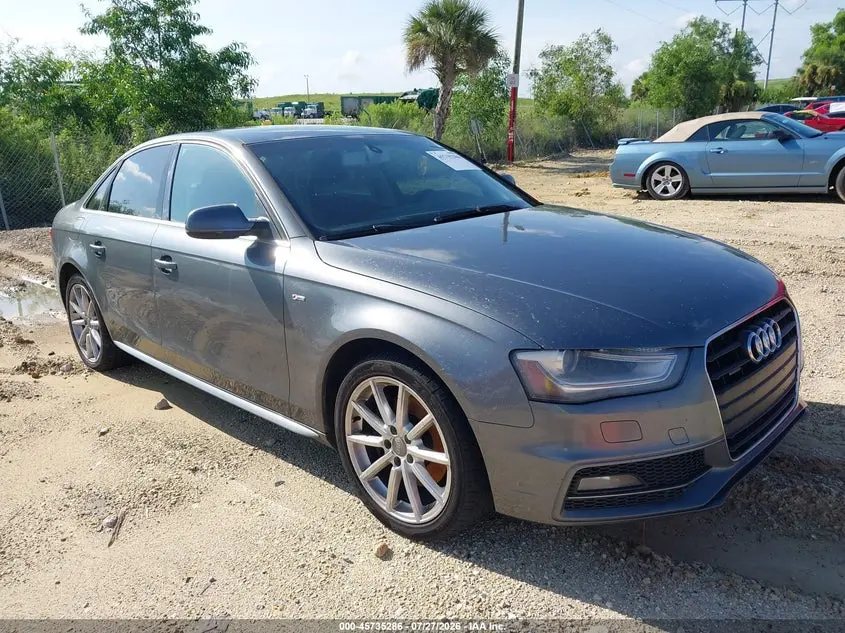 Audi A4 2.0T Premium 2015